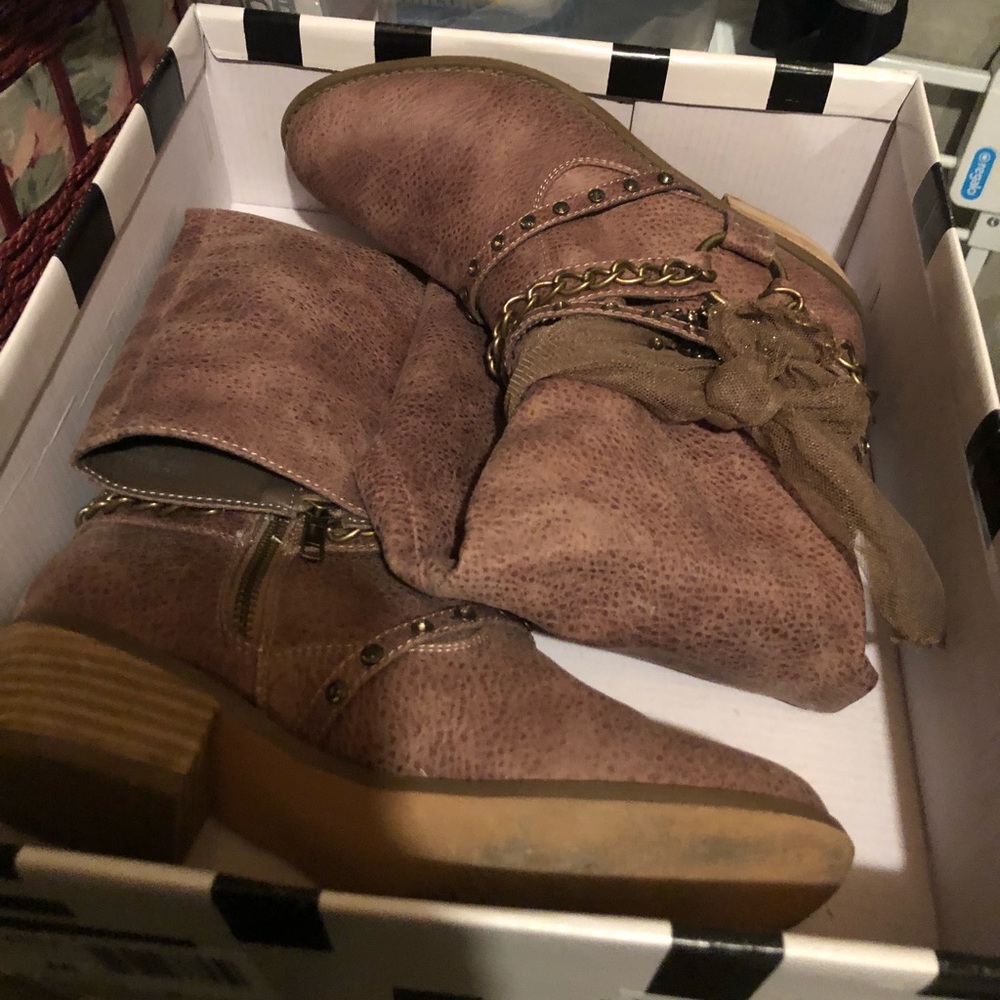 Not rated boot